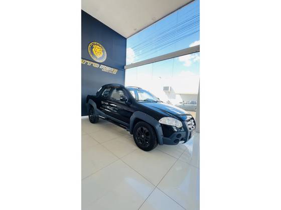 FIAT STRADA 1.8 MPI ADVENTURE CD 16V FLEX 2P MANUAL FIAT STRADA 1.8 MPI ADVENTURE CD 16V FLEX 2P MANUAL